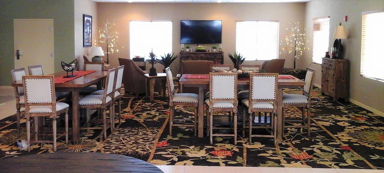 Hotel Sagebrush Crystal City